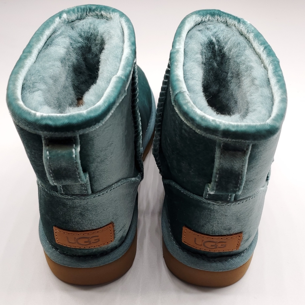 UGG Classic Mini Velvet